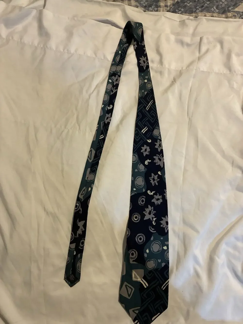 Don Loper Mens Neck Tie 100% Silk Made In USA